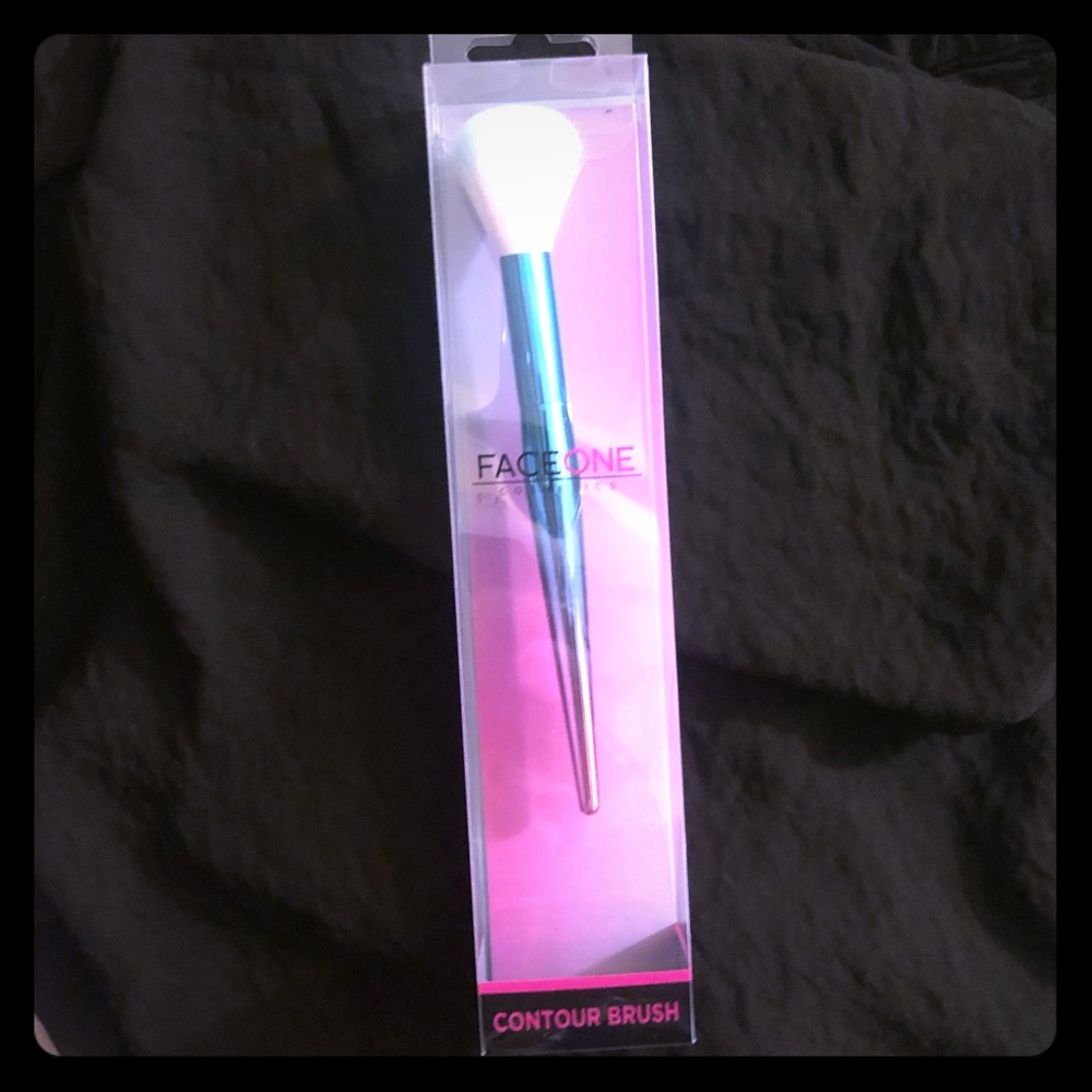 Contour Make up brush